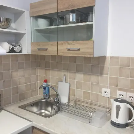 Loutraki Hostel Auberge de jeunesse *